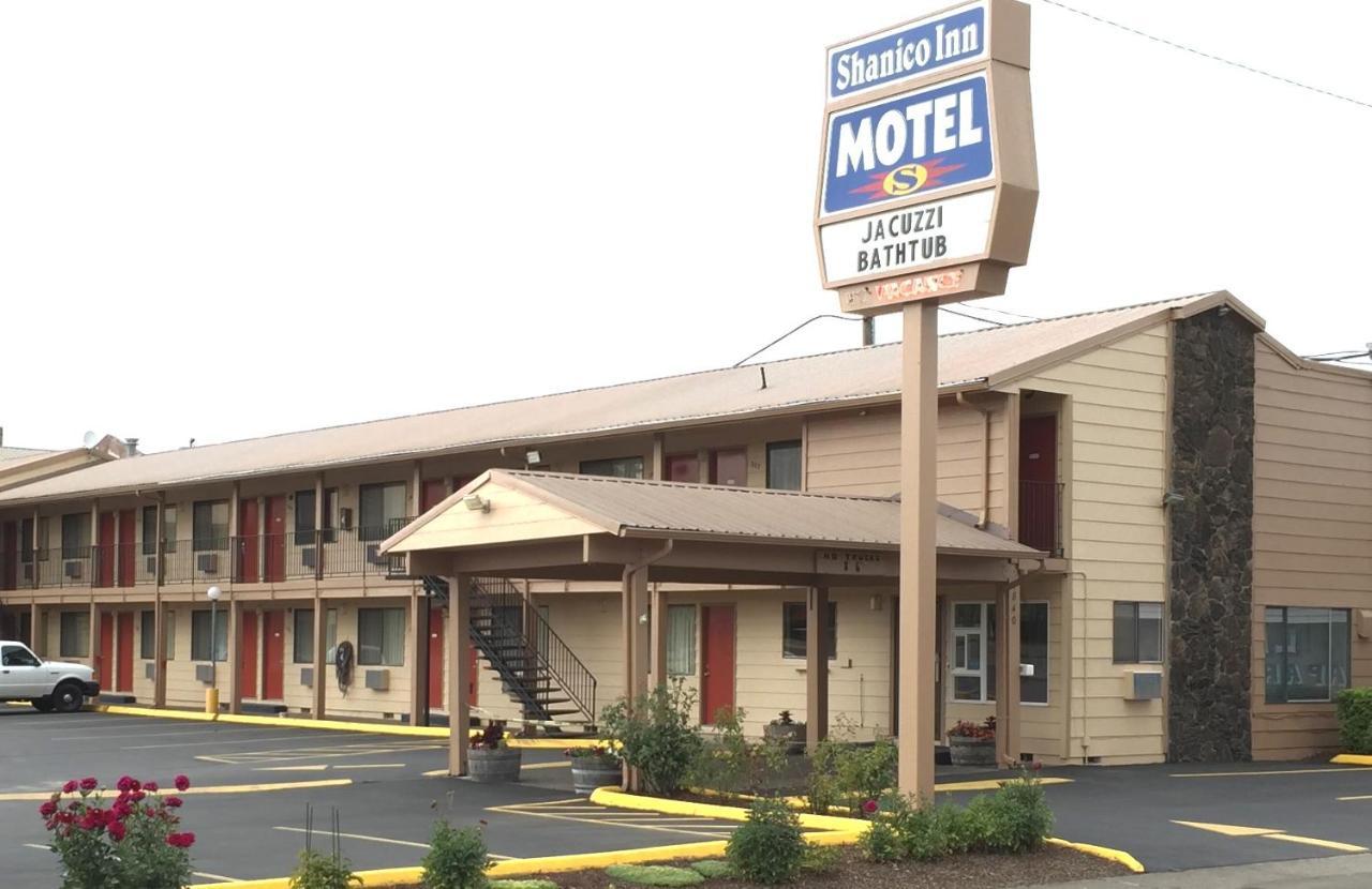 Shanico Inn Lebanon Bagian luar foto